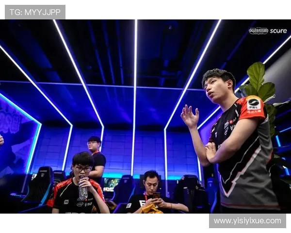 EDG战队的崛起与实力分析探讨英雄联盟中的巅峰表现与未来潜力 EDG战队的崛起与实力分析探讨英雄联盟中的巅峰表现与未来潜力