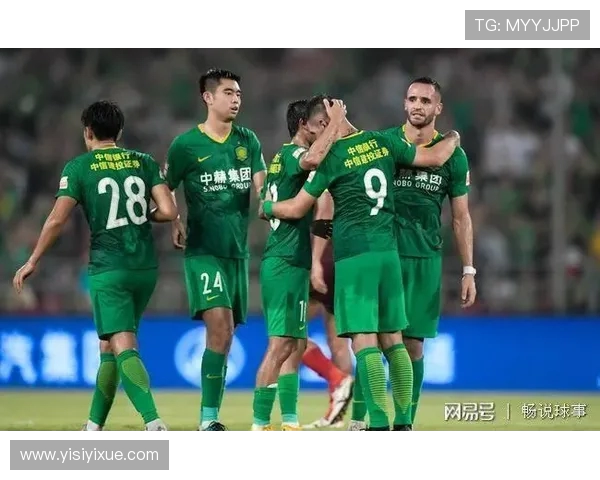 上海篮球队的整体压制策略解析与战术深度剖析 上海篮球队的整体压制策略解析与战术深度剖析