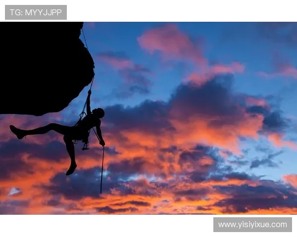 武汉攀岩队在极限运动世界杯上的拼搏历程与荣耀时刻分享 武汉攀岩队在极限运动世界杯上的拼搏历程与荣耀时刻分享