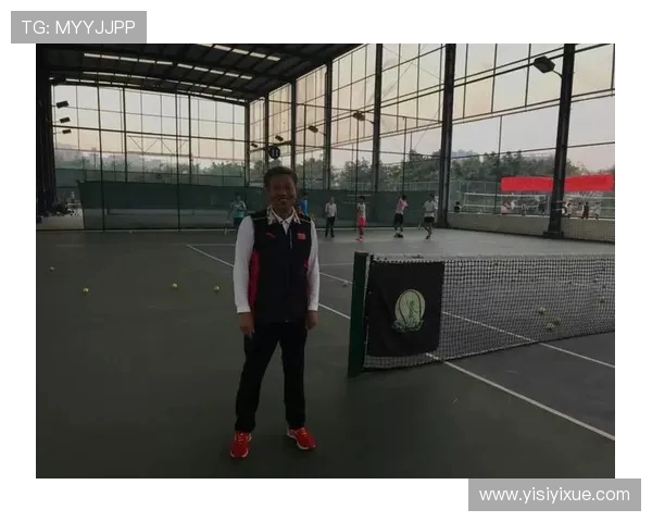 赛后分析：广州网球队与成都网球队的战术意识与表现对比