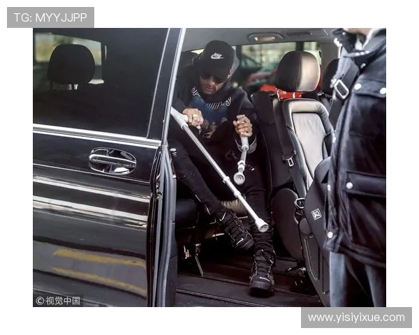 内马尔重返巴黎赛场欧冠对决引发球迷热议与期待