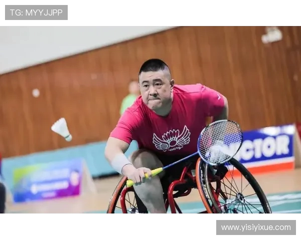 李伟专访:探寻羽毛球冠军背后的成功秘诀与心路历程 李伟专访:探寻羽毛球冠军背后的成功秘诀与心路历程